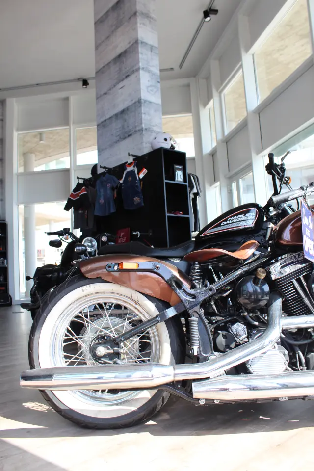 Raw Garage