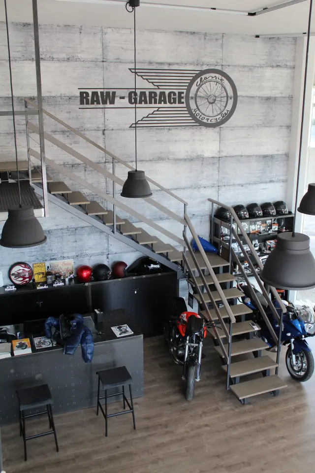 Raw Garage