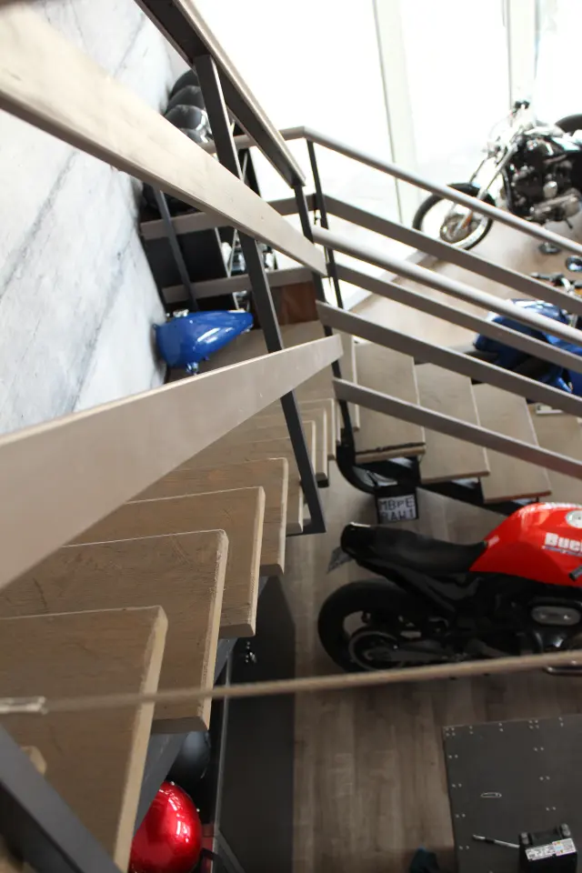 Raw Garage