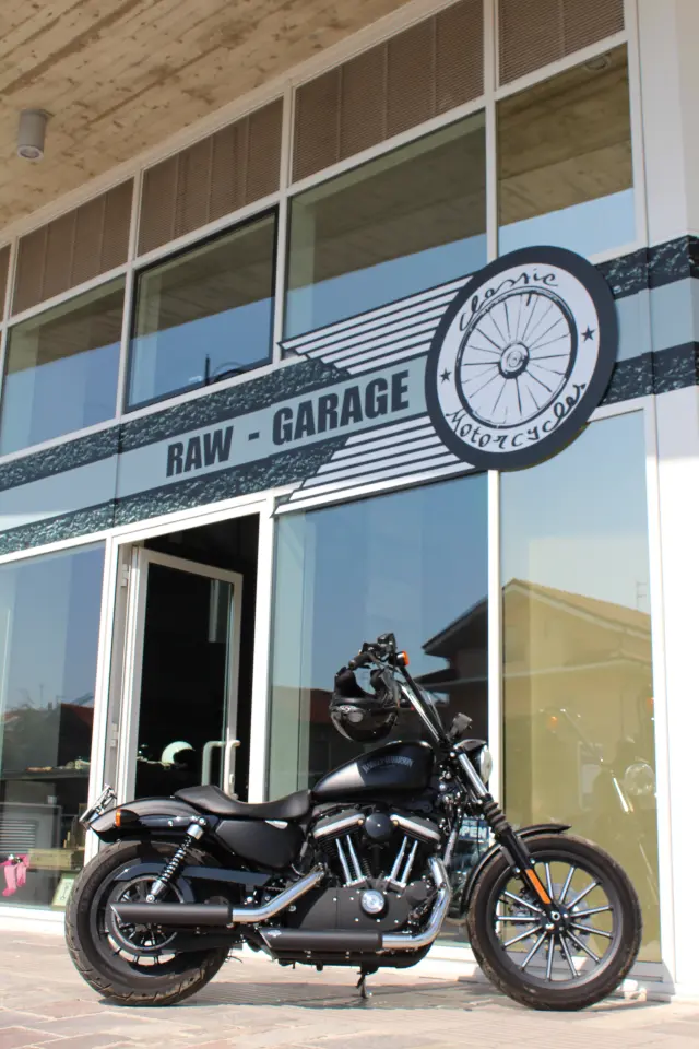 Raw Garage