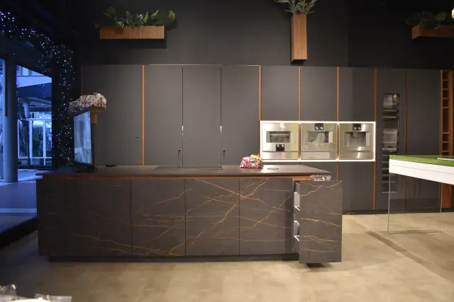 Showroom