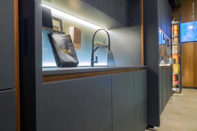 Showroom
