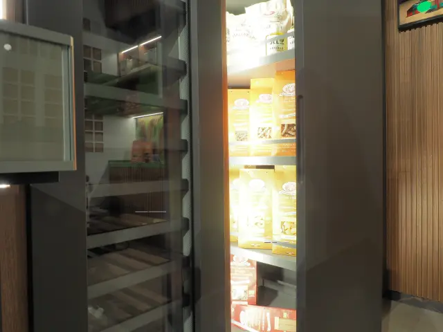 Showroom
