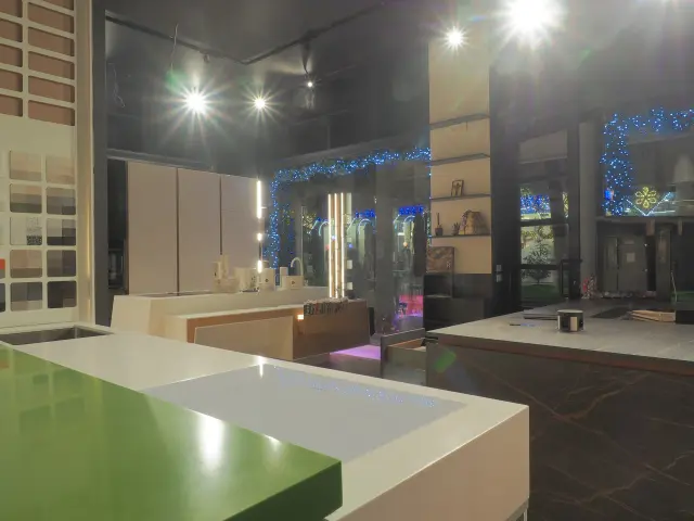Showroom