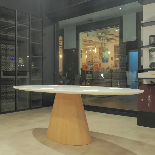 Showroom